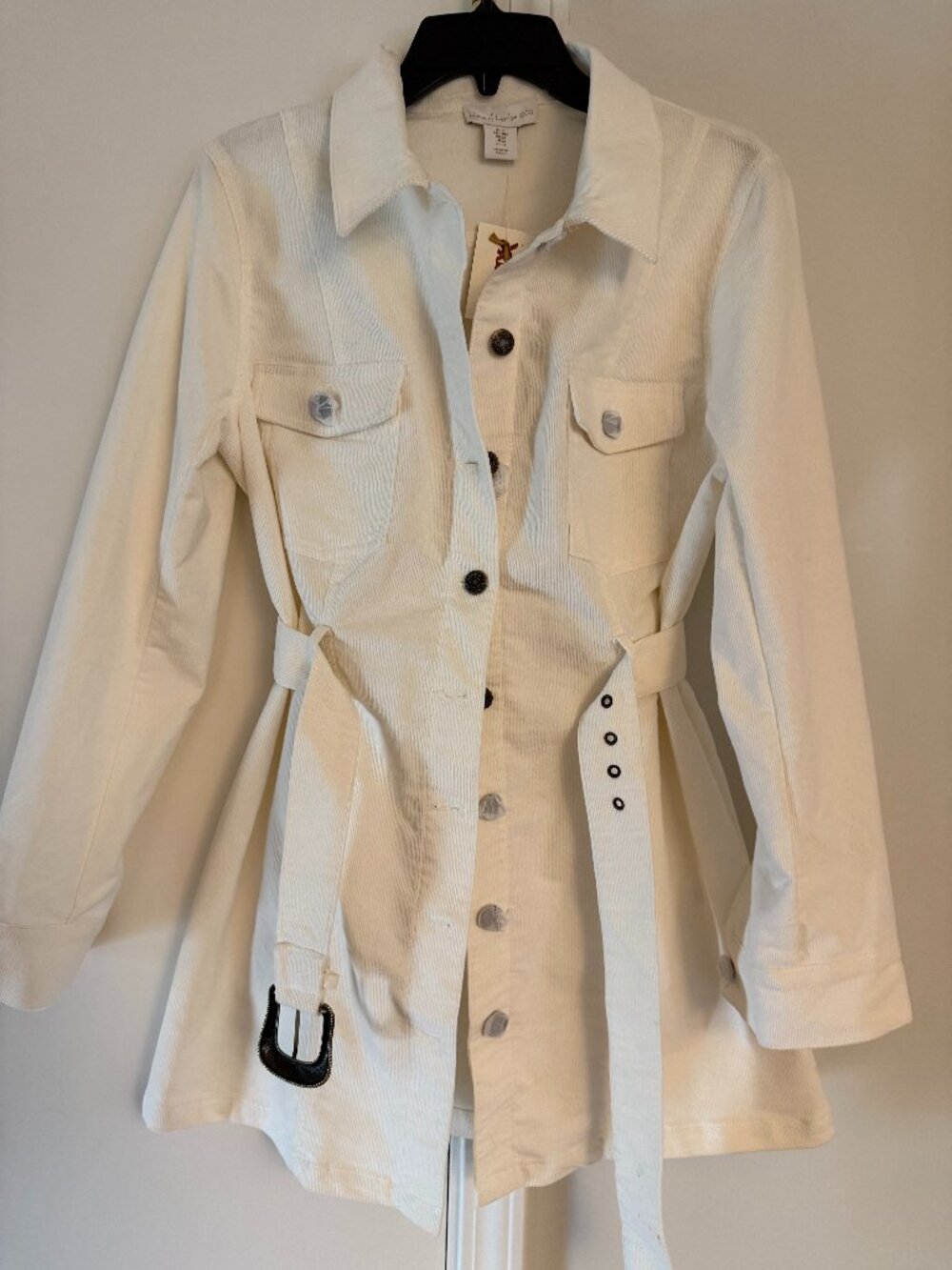 NWT HOUSE OF HARLOW 1960 IVORY/ WHITE CORDUROY JACKET / DRESS SIZE Medium